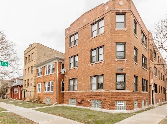2722 W Rosemont Ave #1 - Chicago, IL