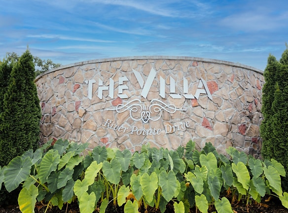 The Villa At River Pointe Drive - North Little Rock, AR