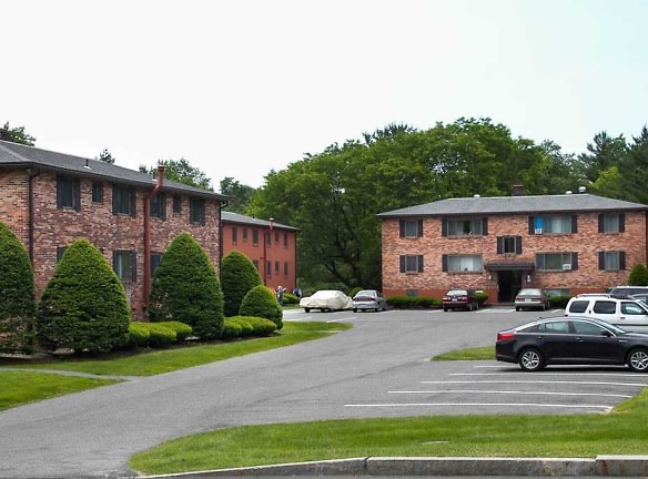 Lexington Manor Apartments - Lee, MA