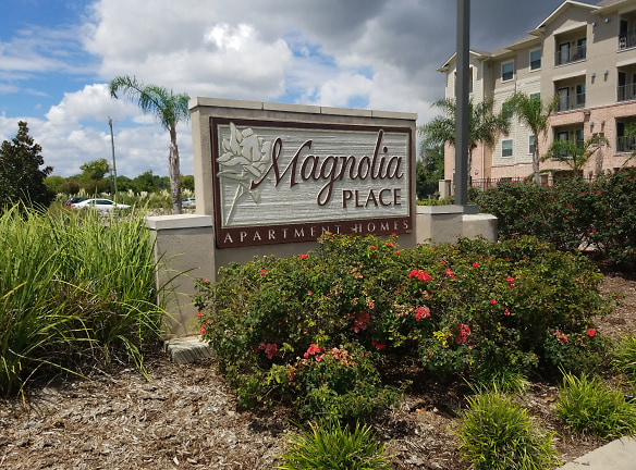 Magnolia Place Senior Living Apartments - Houston, TX