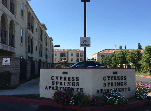 Cypress Springs Apartments - Riverside, CA