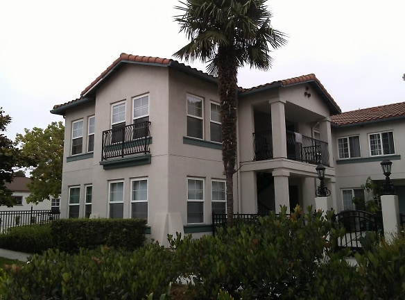 Casa San Juan Apartments - Oxnard, CA