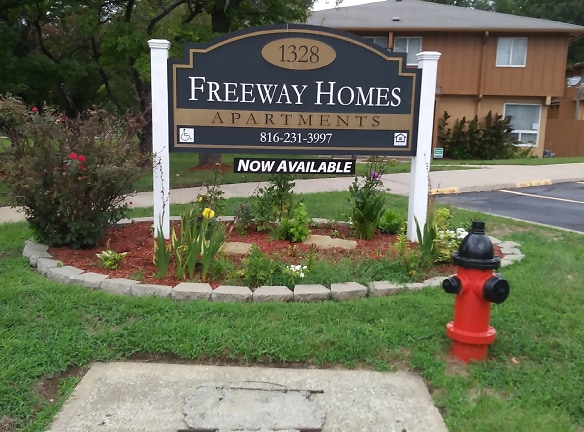 Freeway Homes Apartments - Kansas City, MO