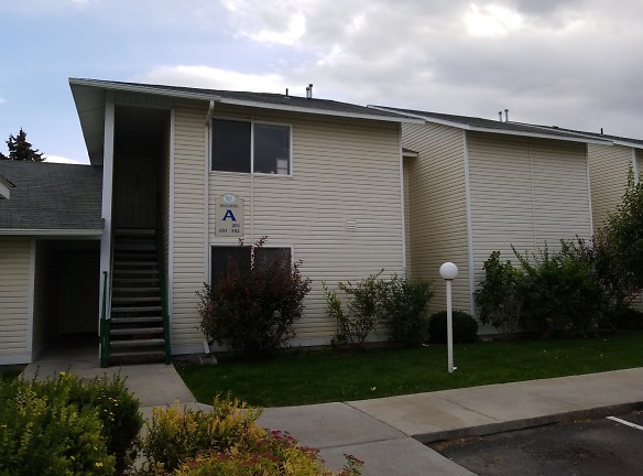Carnoustie Apartments - Shelley, ID