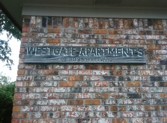 Westgate Apartments - Hattiesburg, MS
