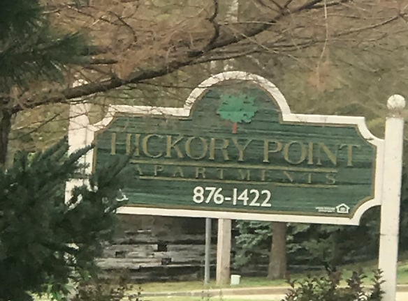Hickory Point Apartments - Decatur, IL