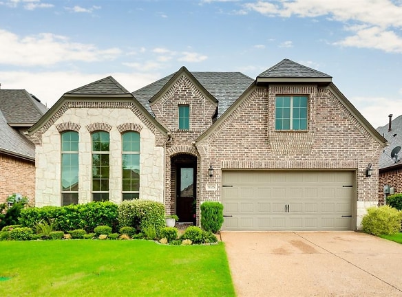 1025 Dunhill Lane - Forney, TX