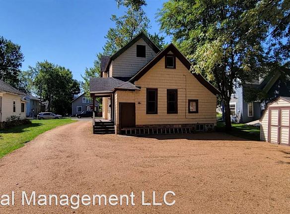 Antigo Apartments For Rent