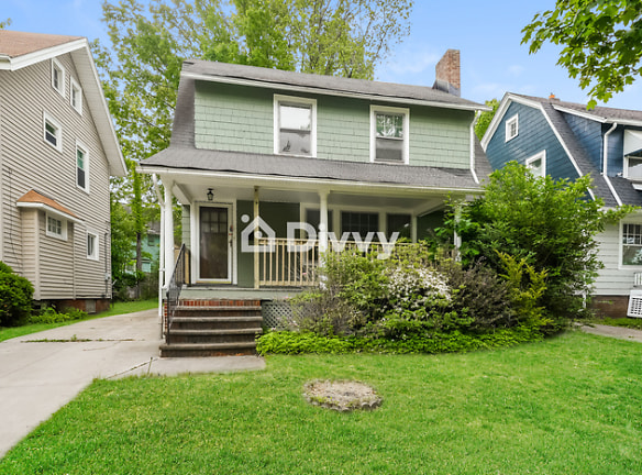 923 Greyton Rd - Cleveland Heights, OH