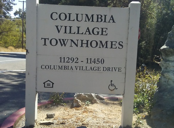 Columbia Village Townhomes Apartments - Sonora, CA