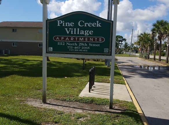 Pine Creek Village Apartments - Fort Pierce, FL