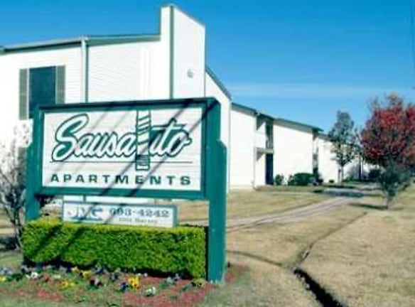 Sausalito Apartments - College Station, TX