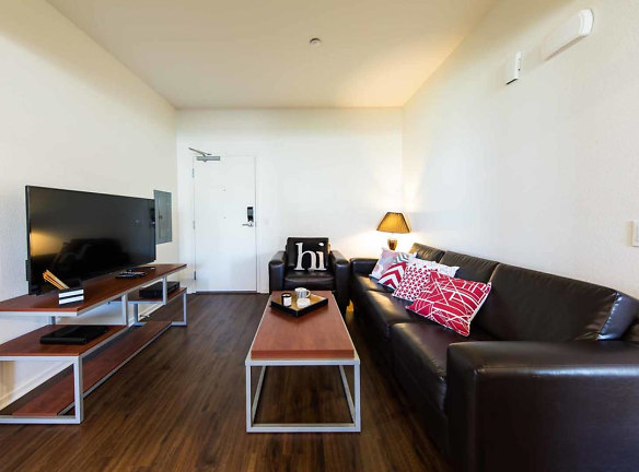 CERCA Student Housing - Lease By The Bedroom - San Diego, CA