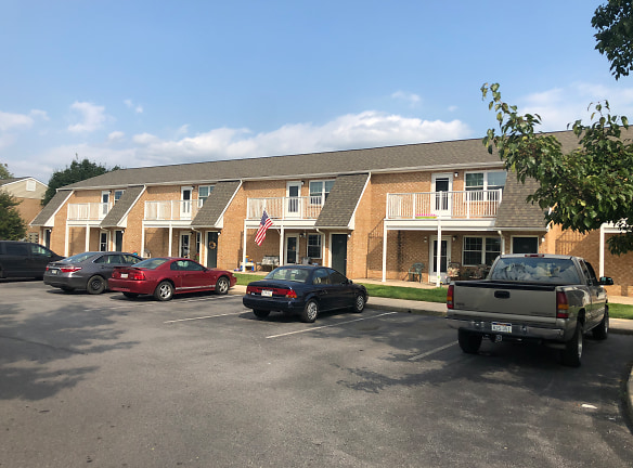 Rumsey Terrace Apartments - Martinsburg, WV