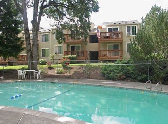 The Patrician Apartments - Beaverton, OR