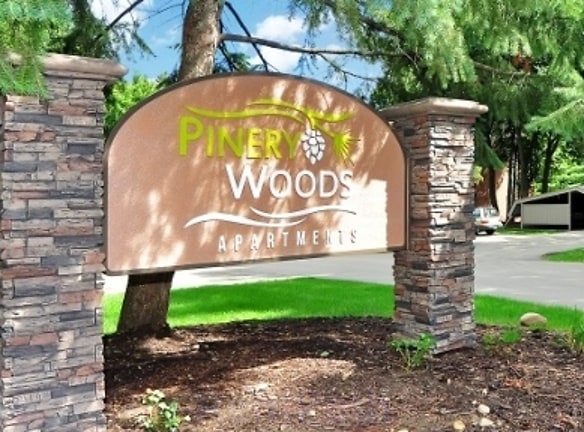 Pinery Woods Apartments - Wyoming, MI