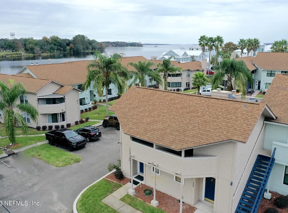 150 Governor St #113 - Green Cove Springs, FL