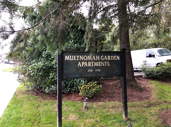Multnomah Garden Apartments - Portland, OR