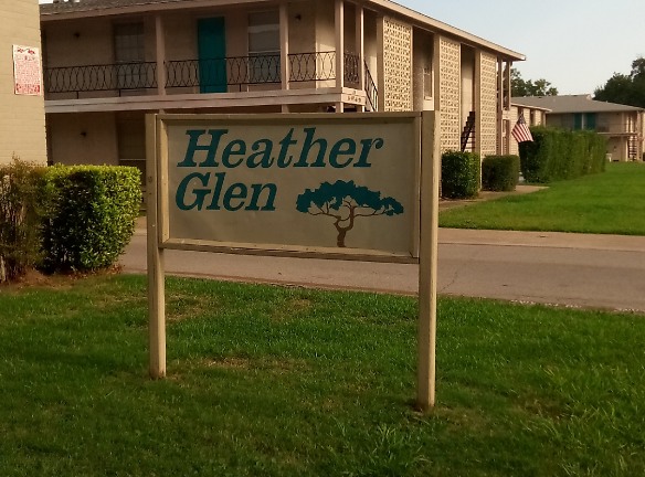 Heather Glen Apartments - Richardson, TX