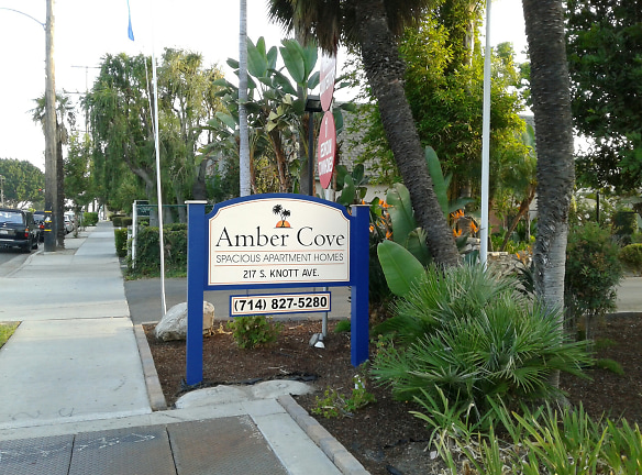 Amber Cove Apartments - Anaheim, CA