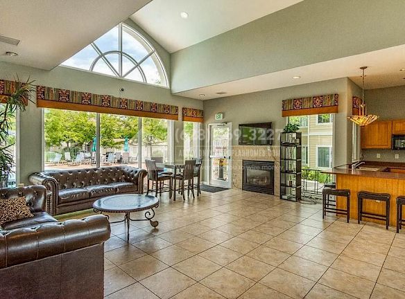 4875 S Balsam Way 13-201 - Denver, CO