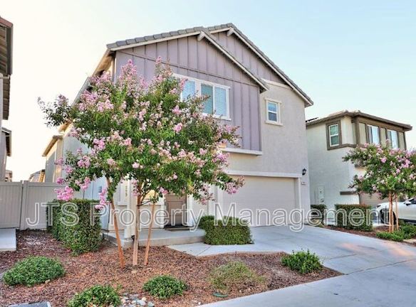 3819 Bridgemeadow Way - Sacramento, CA