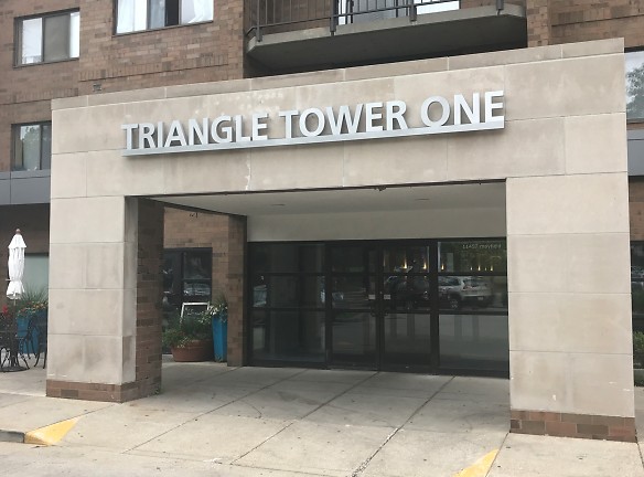 Triangle Apartments - Cleveland, OH