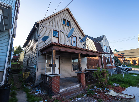 435 Murray Ave - Donora, PA
