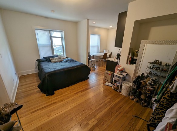 4845 N Kimball Ave unit 1K - Chicago, IL