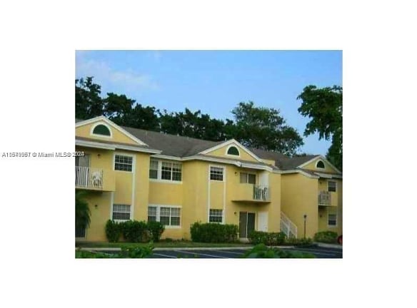1731 NW 96th Terrace #2G - Pembroke Pines, FL