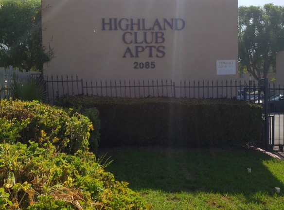 Highland Club Apartments - Highland, CA