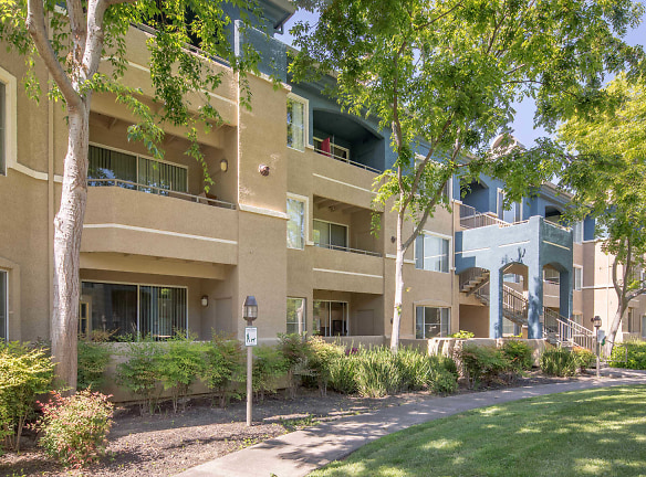 Alborada Apartments - Fremont, CA