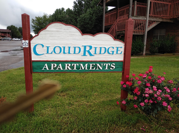 Cloudridge Apartments - Andover, KS