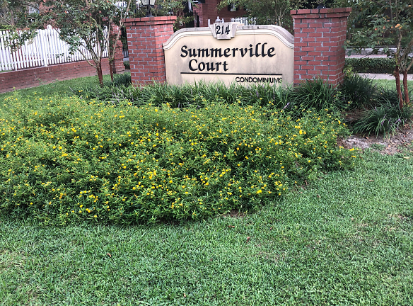 Summerville Court (214 Upham St) Apartments - Mobile, AL
