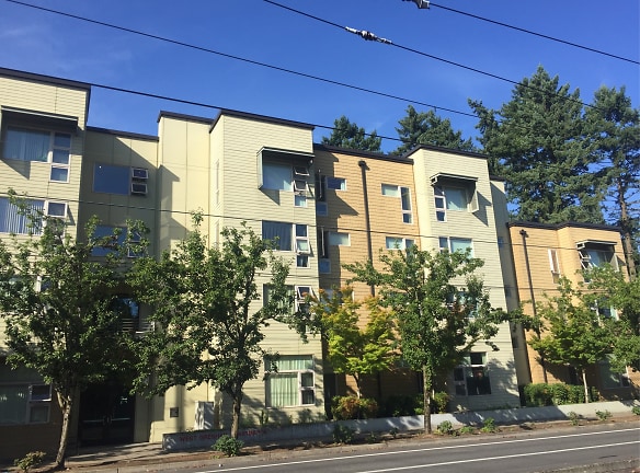 West Gresham Apartments - Portland, OR