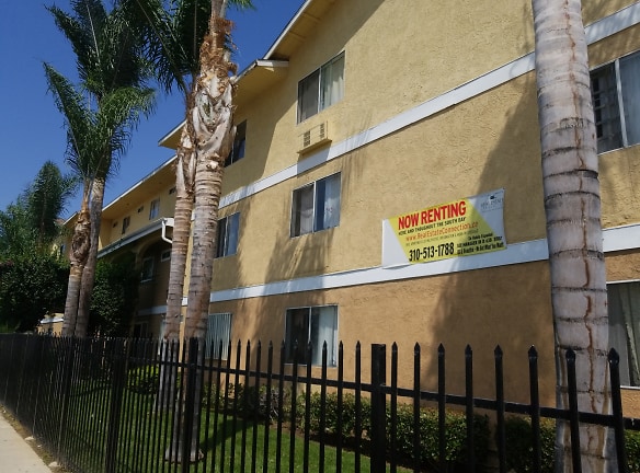 La Paz Apartments - Wilmington, CA
