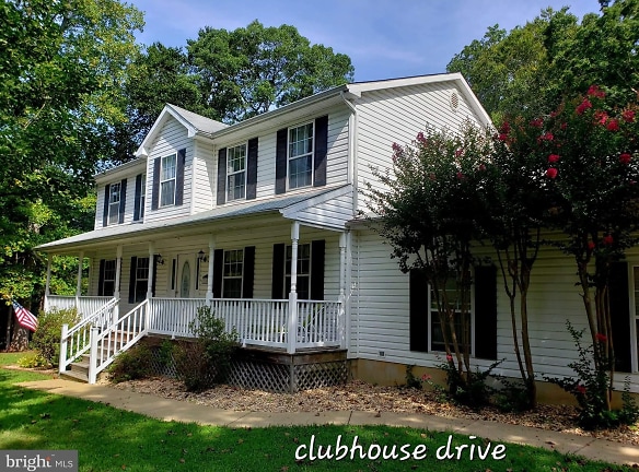 308 Clubhouse Dr - Lusby, MD