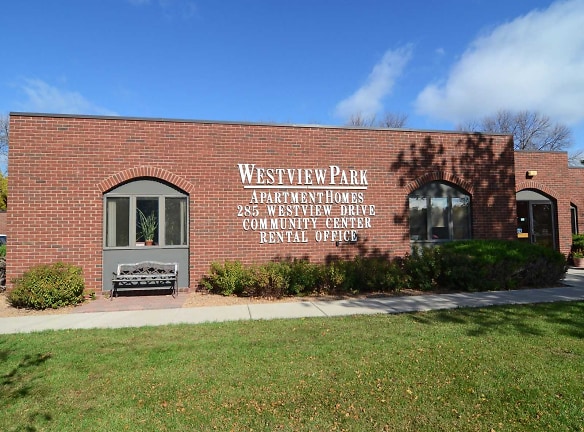 Westview Park Apartment Community - West Saint Paul, MN