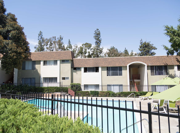 The Hills And Terraces At Spring Street Apartments - La Mesa, CA