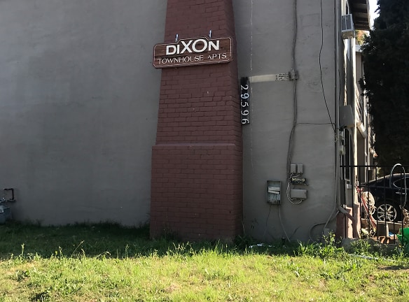 Dixon Townhouse Apartments - Hayward, CA