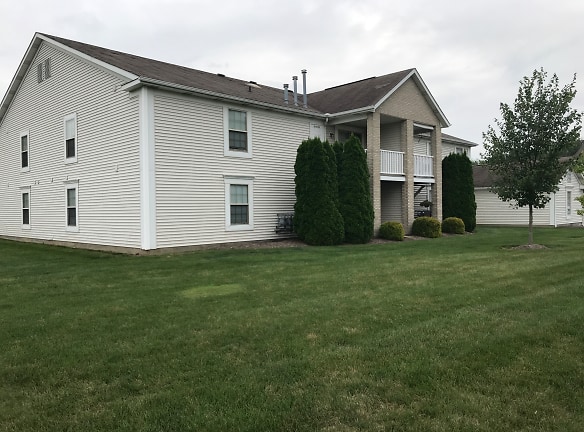 Potters Creek Apartments - Alliance, OH