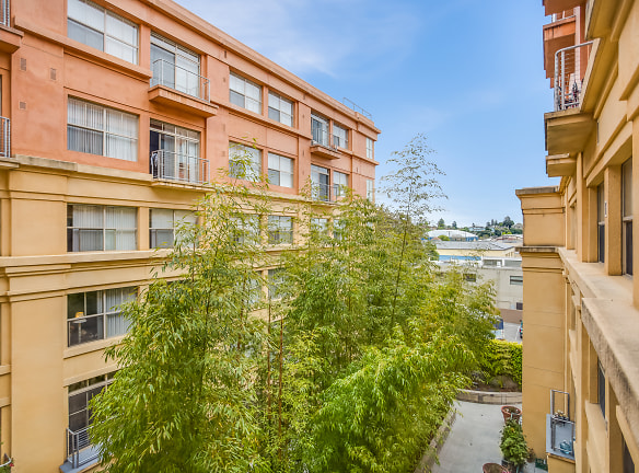 1010 Pacific Apartments - Santa Cruz, CA