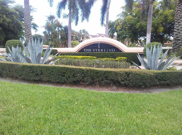 The Sterling Apartments - West Palm Beach, FL
