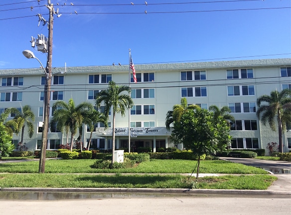 Robert Forcum Towers Apartments - Hialeah, FL