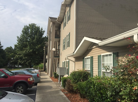 South Ridge Apartments - Knoxville, TN