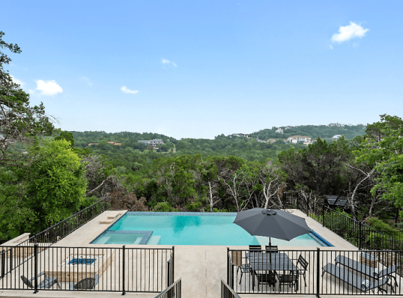 2711 Trail Of Madrones - Austin, TX
