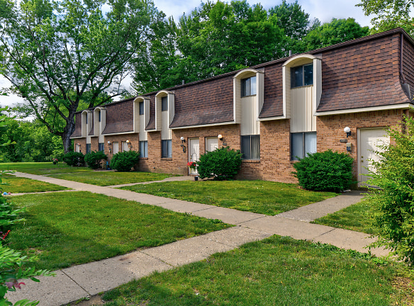 Mapleview Colony Terrace Family And Senior Living Apartments - Zanesville, OH