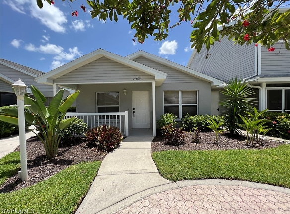 14463 Cypress Trace Ct - Fort Myers, FL