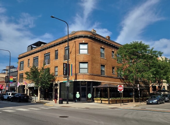 3337 N Halsted St unit 2 - Chicago, IL