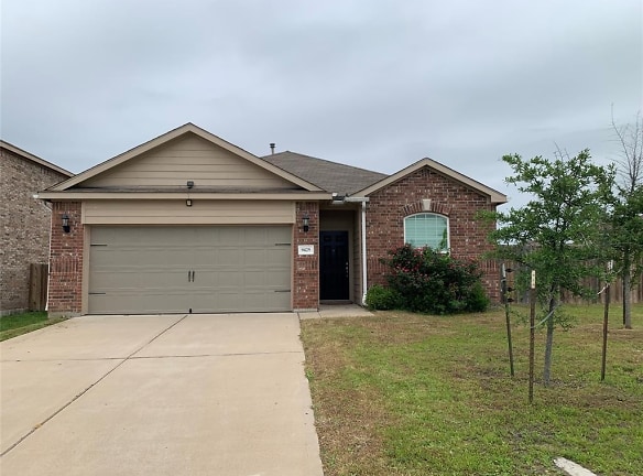 9425 Bald Cypress St - Forney, TX